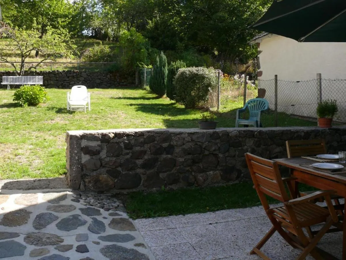 Maison De Charme Avec Jardin, Proche Station Super-Lioran, Ideale Pour Famille Et Activites Nature - Fr-1-742-467 Thiézac